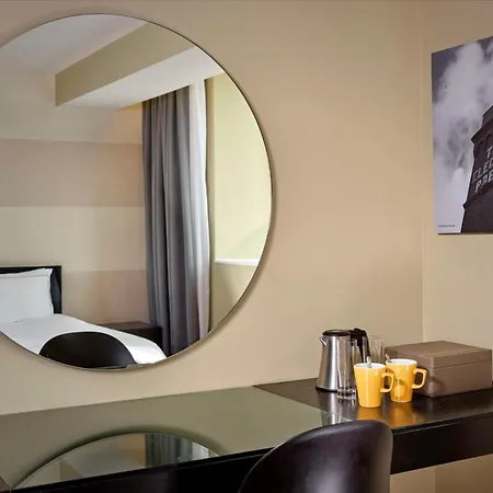 מלון Park Plaza לידס