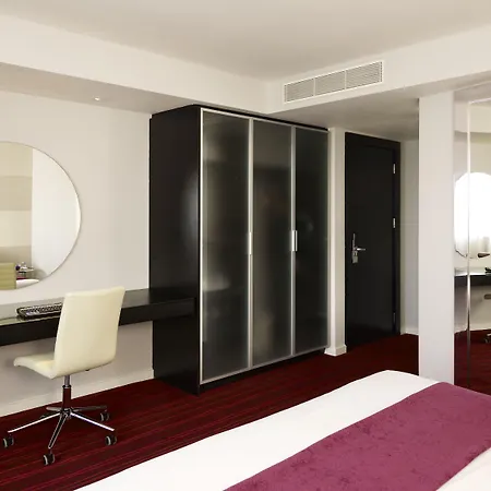 מלון Park Plaza לידס