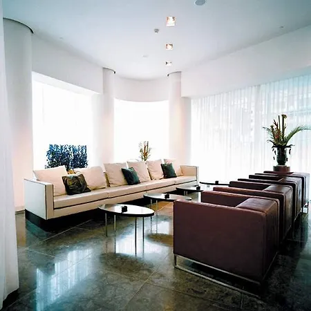 Hotel Park Plaza 4*