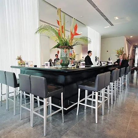 Park Plaza