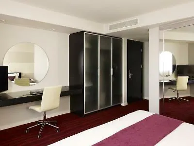 Hotel Park Plaza 4*
