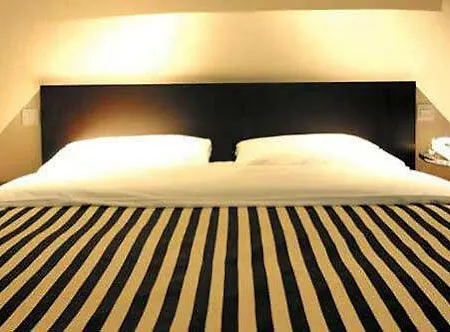 Park Plaza Leeds 4*