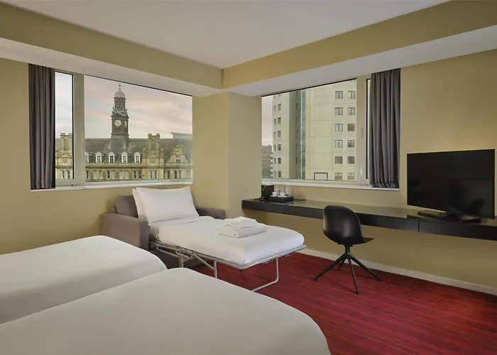 Готель Park Plaza 4*